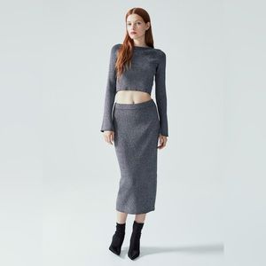 NWT H&M Grey knit stretch skirt with silver thread